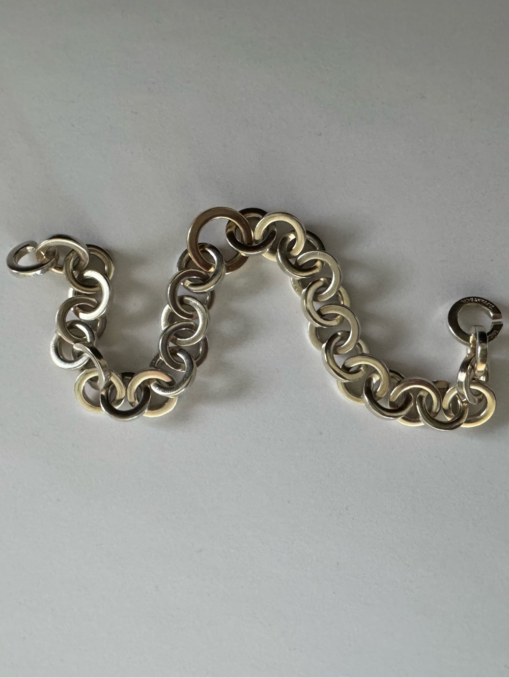 Tiffany & Co. Round Circle Link Sterling Silver Bracelet with middle gold link - Picture 3 of 4